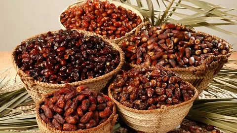 خرما مضافتی کرمان با پیشینه زیست بومی و کیفیت متمایز